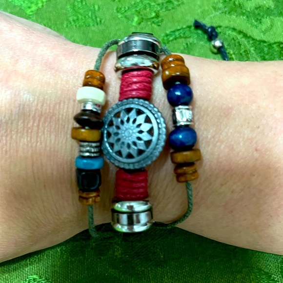 *NEW* Bohemian inspired leather bracelet - Picture 6 of 6